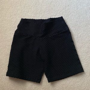 Bootybybrabants black croc bike shorts